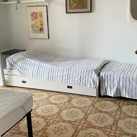 Spazioso A Apartment *